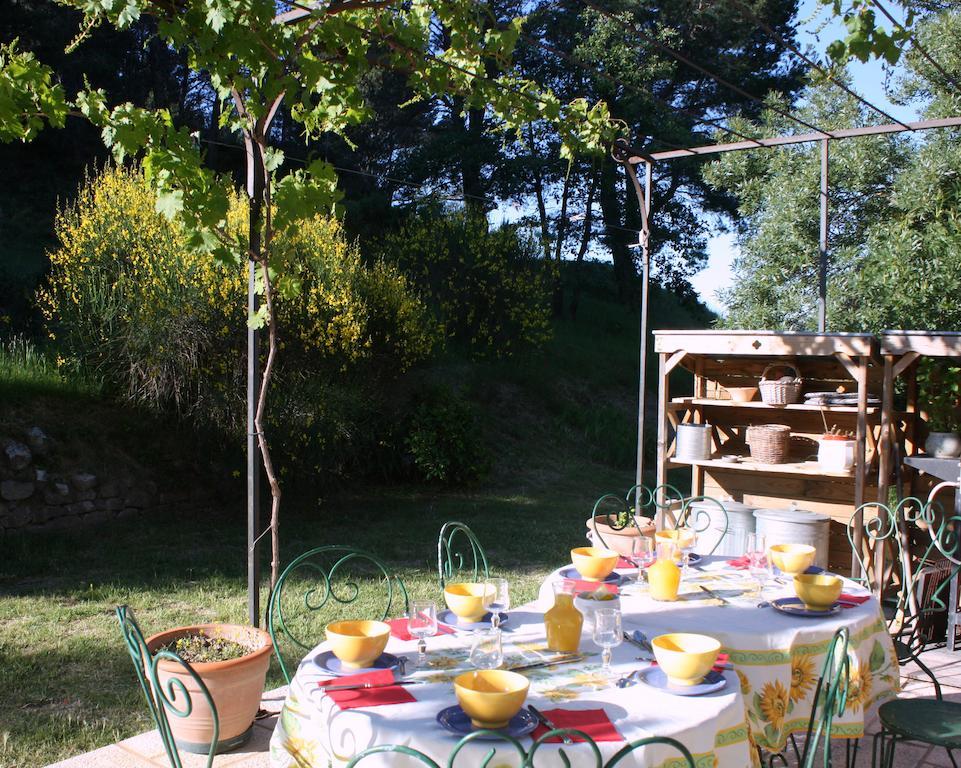 Domaine De "Creva-Tinas" Bed and Breakfast Mailhac Eksteriør billede
